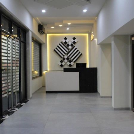 Ixoras Hotel كينشاسا المظهر الخارجي الصورة