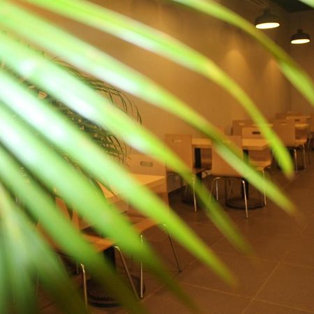 Ixoras Hotel كينشاسا المظهر الخارجي الصورة