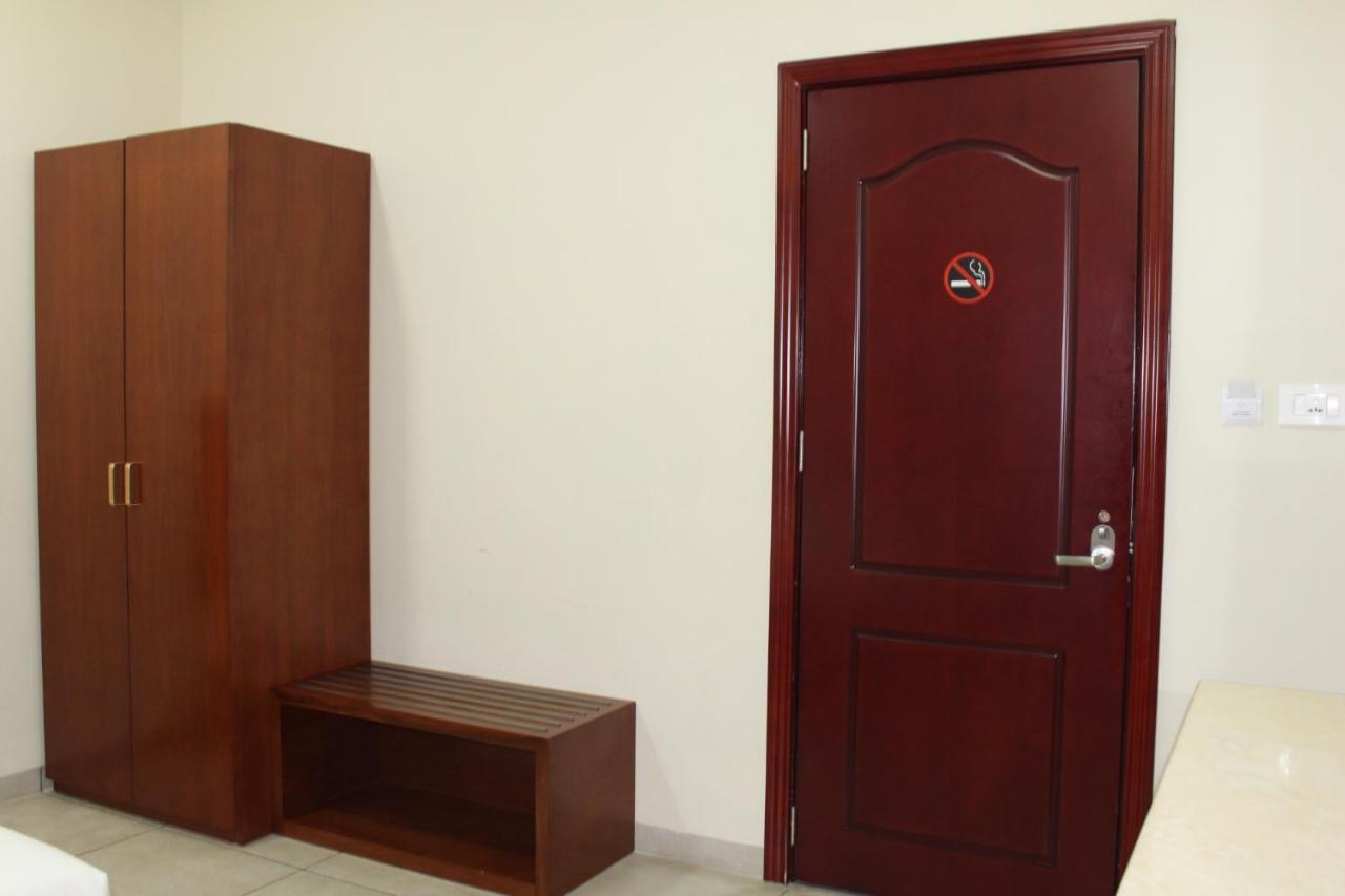 Ixoras Hotel كينشاسا المظهر الخارجي الصورة