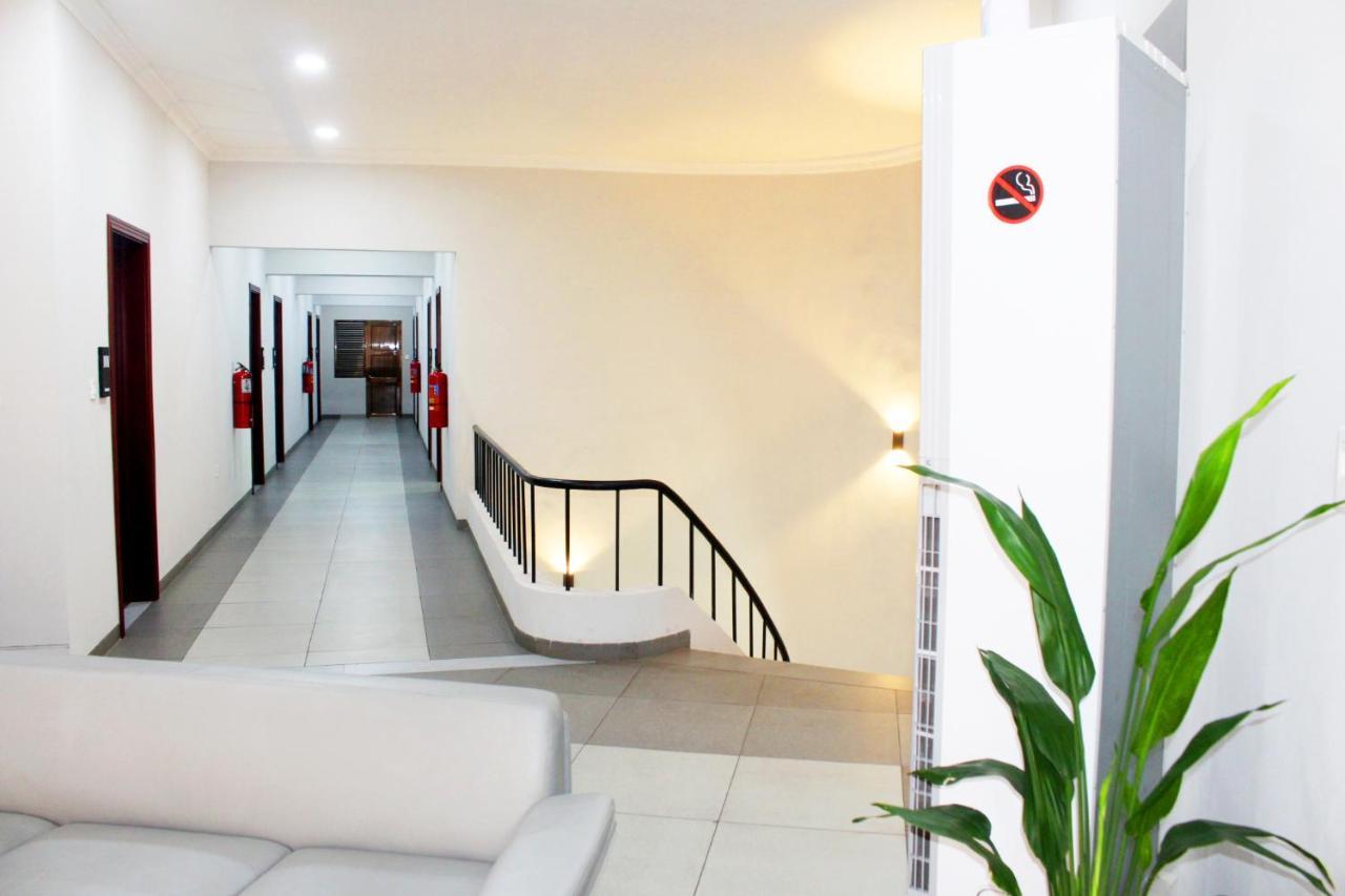 Ixoras Hotel كينشاسا المظهر الخارجي الصورة